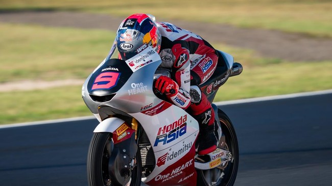 Veda Ega Tak Mau Terbebani Target Podium di Moto3 Mandalika